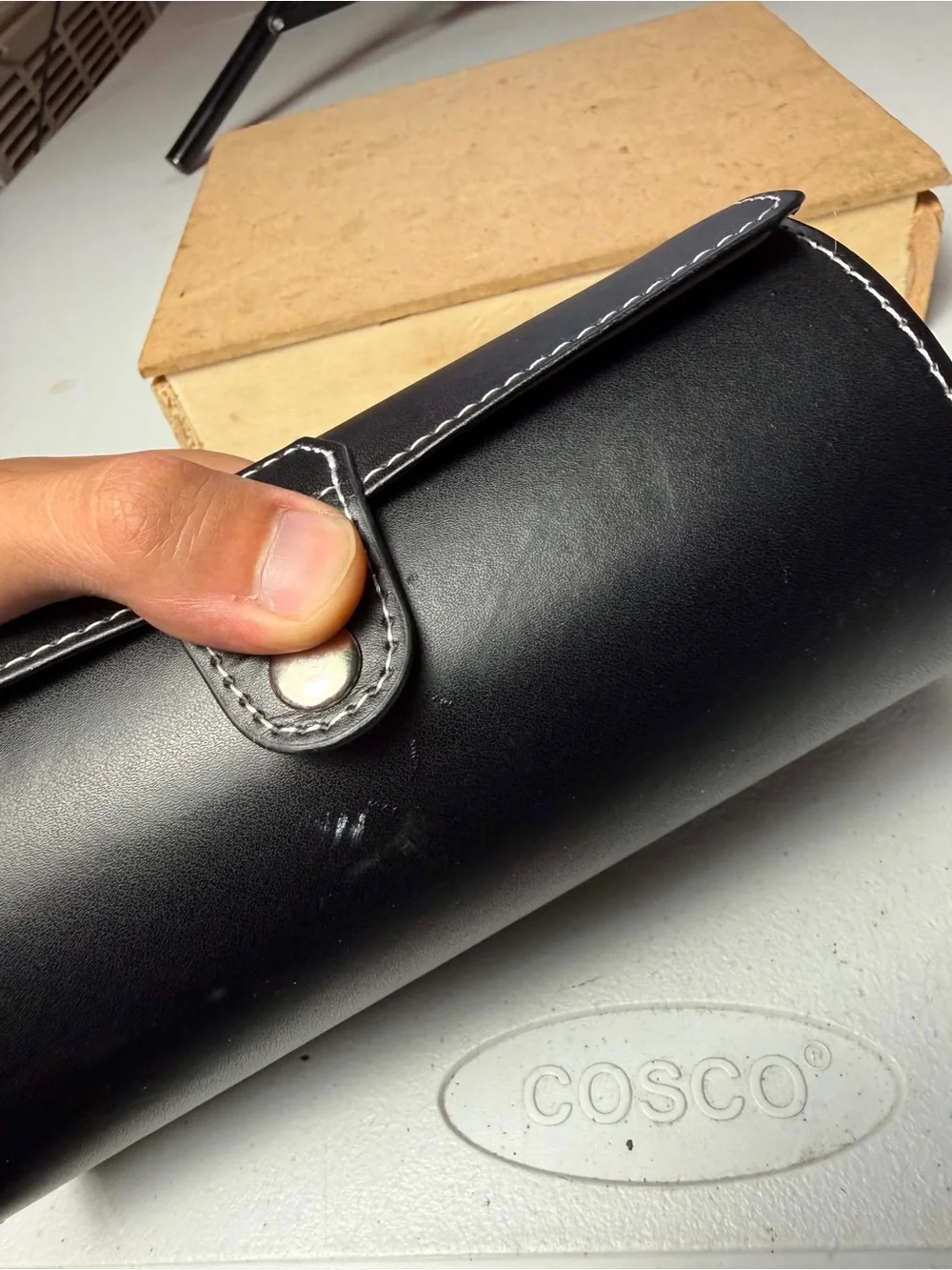 Eleganto branded black leather watch case